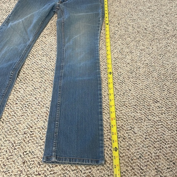 Canyon River Blues Denim Flare Jeans. Size 6 - Picture 6 of 11